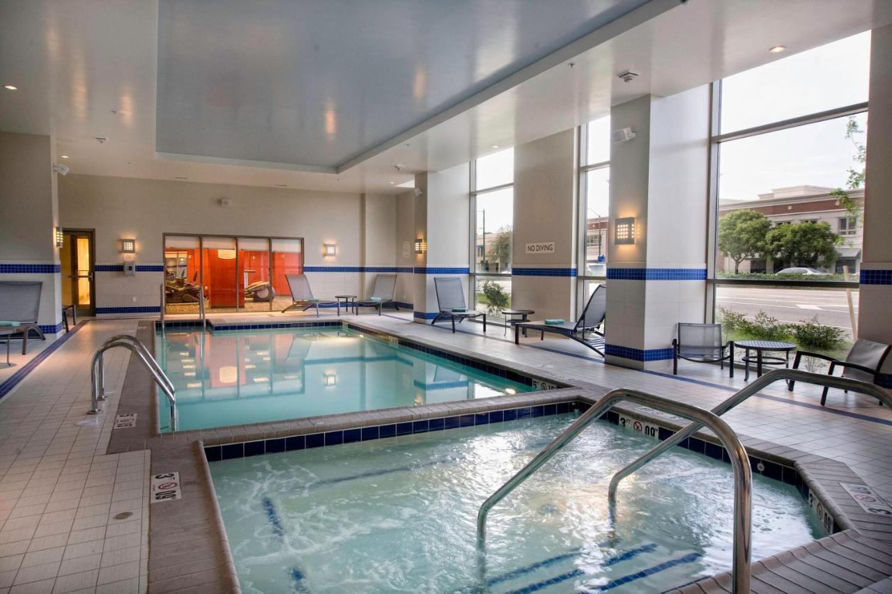Residence Inn Norfolk Downtown Экстерьер фото