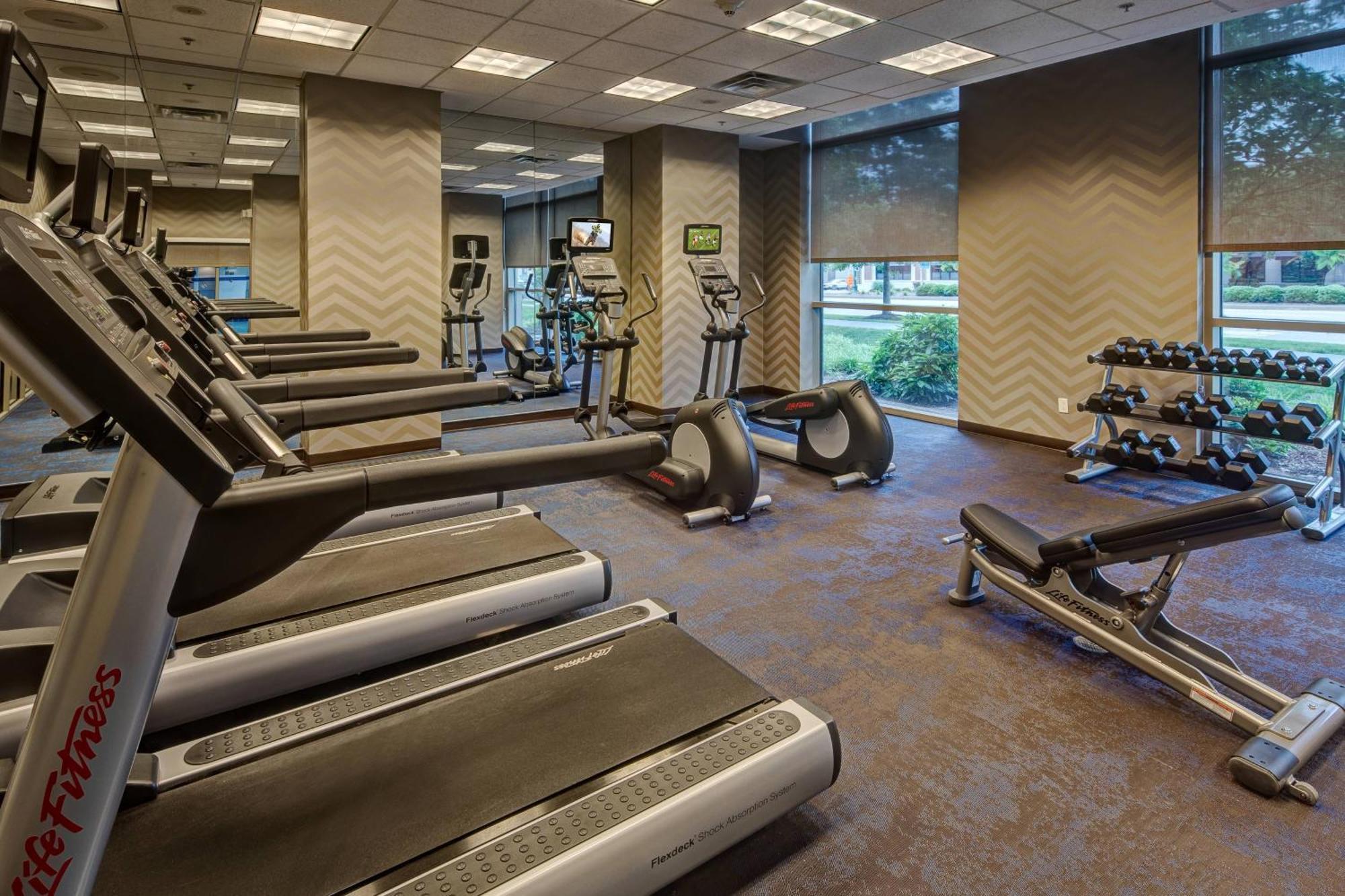 Residence Inn Norfolk Downtown Экстерьер фото